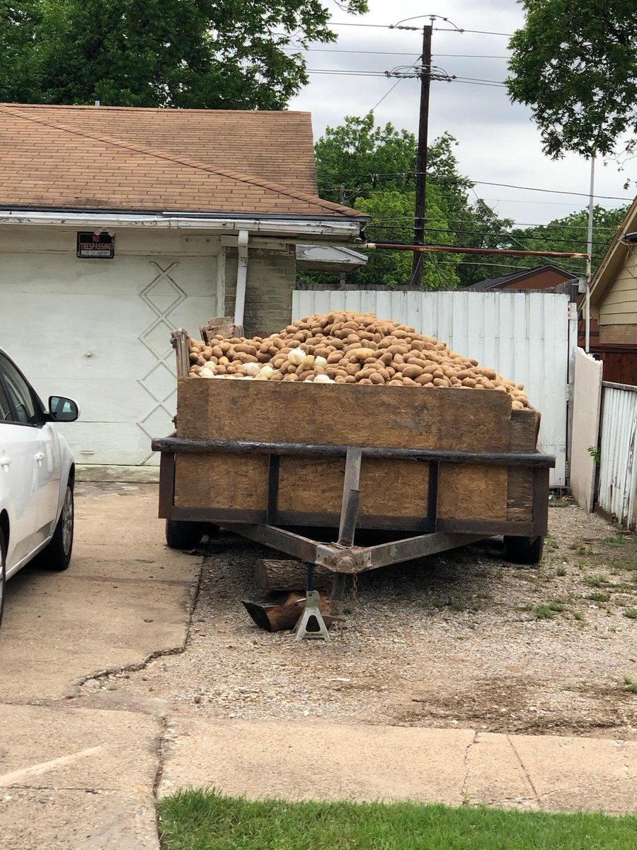 If you're in or around the Oak Cliff area, my grandma's neighbor has a trailer full of potatoes (Yukon gold & Russet) and onions (white & yellow) and he'll let you fill up a 5-gallon bucket for only $5 (Cash Only!) Feel free to retweet! 606 Highfall Drive, Dallas, TX