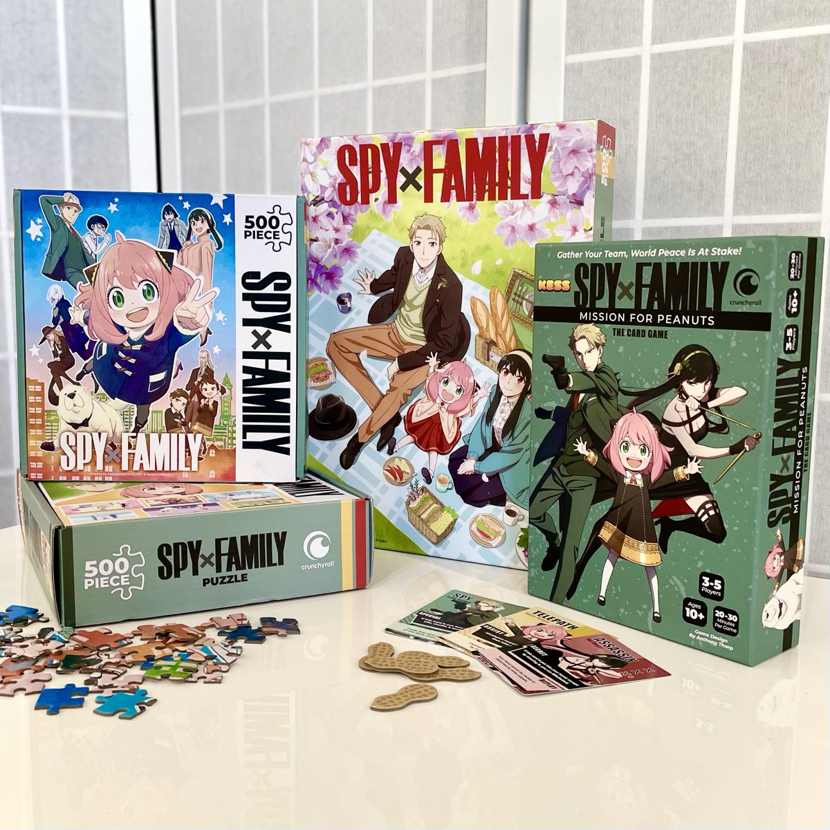 Who’s up for a family game night with the Forgers?🧩🎲🕵🏻‍♀️

#FamilyGameNight #Spyxfamily #puzzles #missionforpeanuts #animefans #kessentertainment #kessent #familygamenight #familyespionage #spyxfamilygames #spyxfamilyadventure