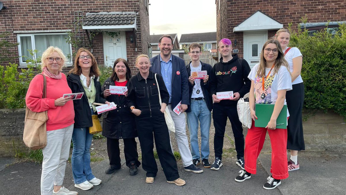 Such a fantastic day campaigning with our @UKLabour candidates around Wakefield and Rothwell in today’s local and mayoral elections! Not voted yet? Don’t worry you have until 10pm… but don’t forget your photo ID #VoteLabour