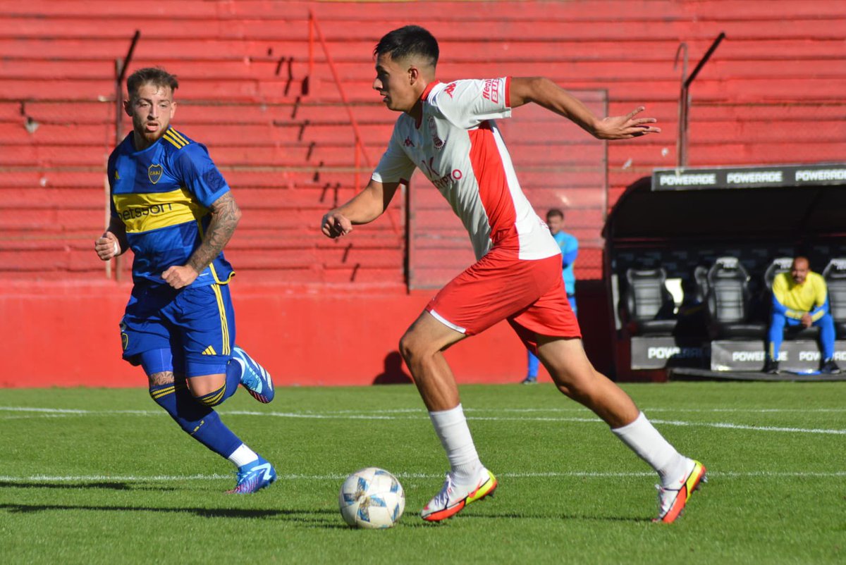 #JuegaHuracán 🎈|⏱️ 45' ST 
🔚 Final del partido en el Palacio Ducó

#Huracán (Luca Babino) 1 - 5 Boca 

#VamosGlobo ❤️
#HuracánYNadaMás
#VamosLosPibes