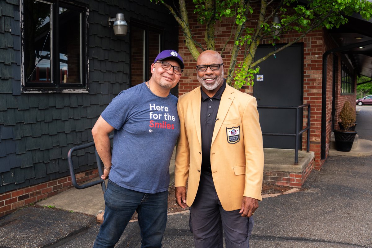 Welcome back to your Canton home, Donnie! Hall of Famer Donnie Shell is out and about in Canton this week as part of our Residency Program.