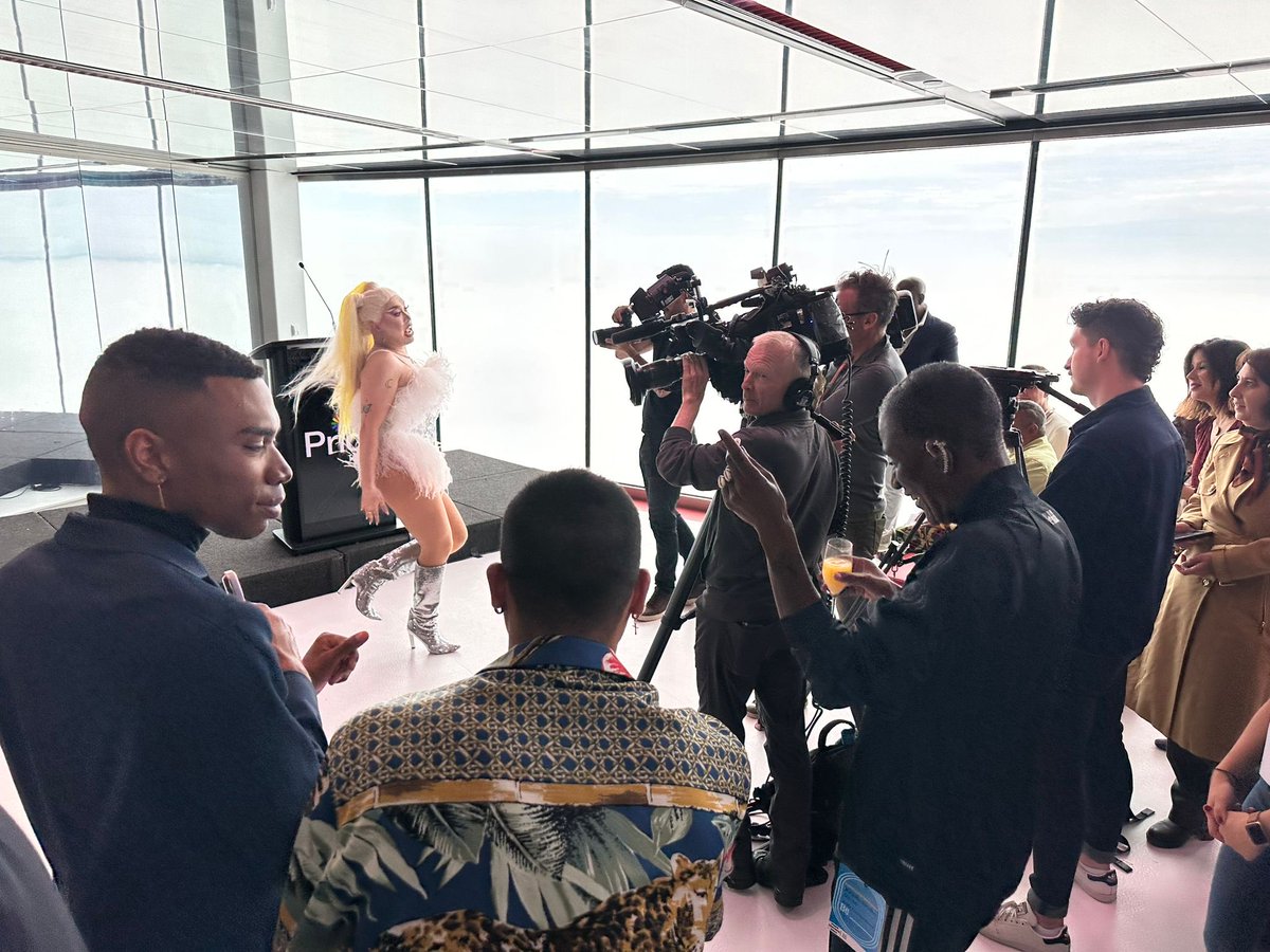 As the Charity of choice for Pride Toronto 2024, We were thrilled to be part of the Pride TORONTO FESTIVAL REVEAL at The 360 restaurant at the 360 restaurant at the CB-Tower.