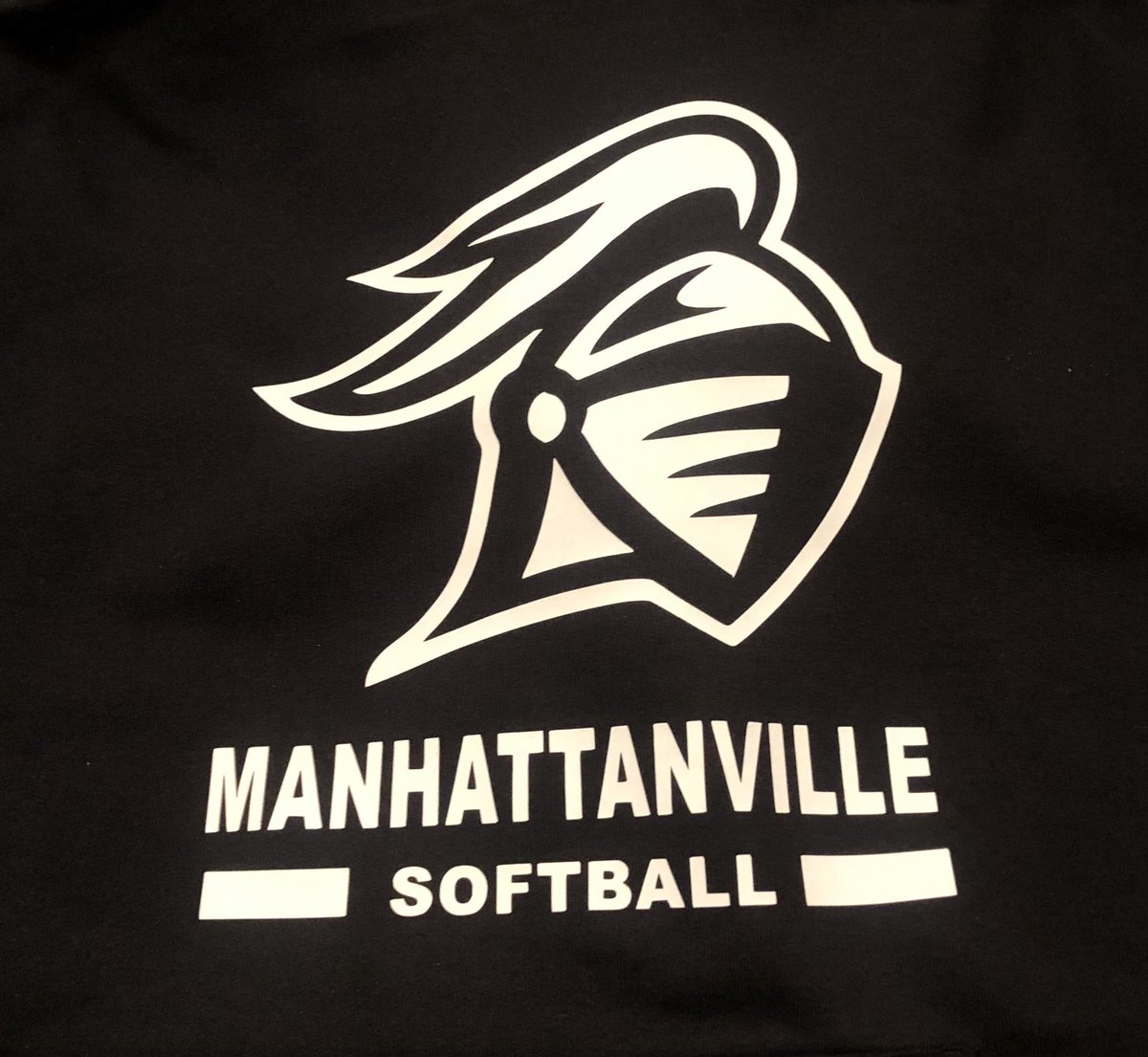 COMMITMENT ALERT!  Please join me in congratulating Lianna Lara on her commitment to Manhattanville University to further her academic and athletic career.  We are so PROUD OF YOU!  Go BOWNET!