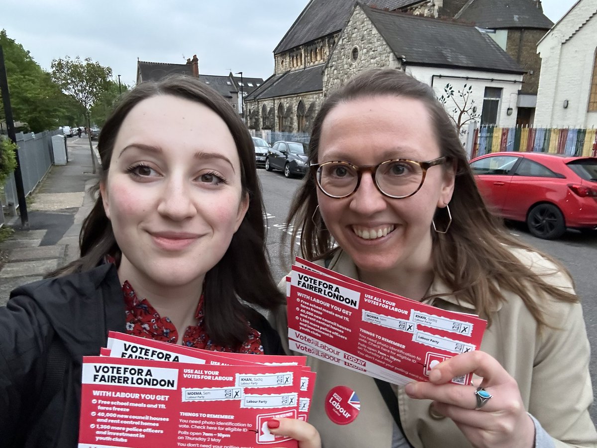 ⏰ TIME IS RUNNING OUT ⏰ 🌹 Vote for @SadiqKhan & @LondonLabour 🪪 Don’t forget your ID 🗳️ Polls close at 10pm today!