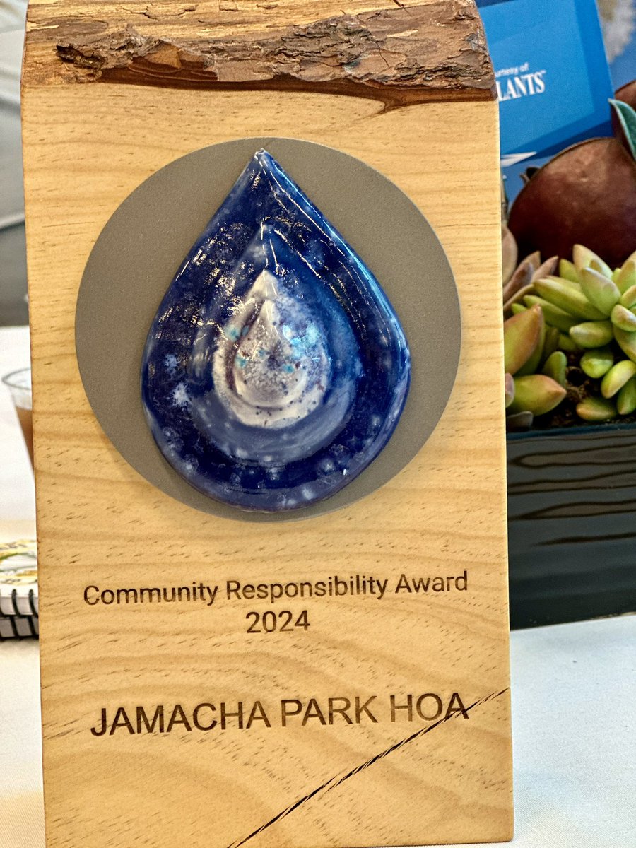 Congrats to Jamacha Park Homeowners Association in El Cajon in @OtayWater service area for its landscape transformation project!