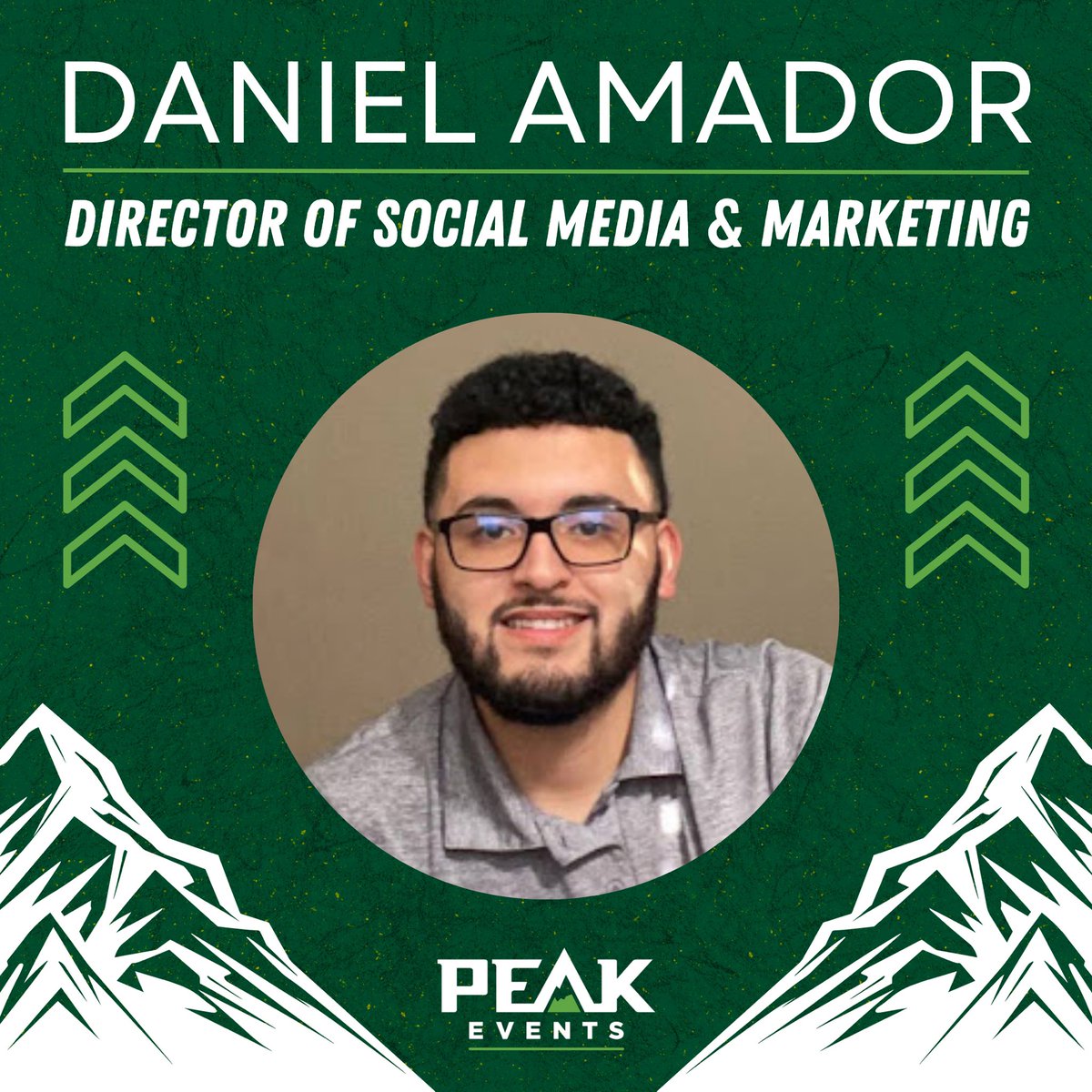 Help us welcome our new Director of Social Media & Marketing, Daniel Amador! 👋🏼 Daniel is a 2x alum of Tarleton State University in Stephenville, TX. He served as a social media intern with Peak this past season, helping us promote the @friscoclassic and inaugural @jaxcbc 😎…