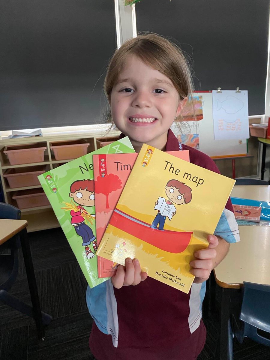 Our Mannering Park PS students each selected a piece of learning they’re proud of from last term. Great to see some students selected writing, books they've read, artworks they’ve created & more. Students shared their work with peers & explained why they were proud. Great idea!