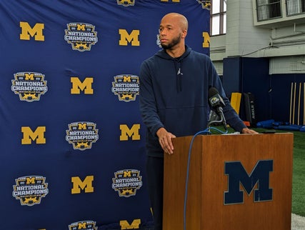 Real Recognize Real report (5/2) – New transfer portal defensive back target emerges for #Michigan. #GoBlue (VIP) 247sports.com/college/michig…