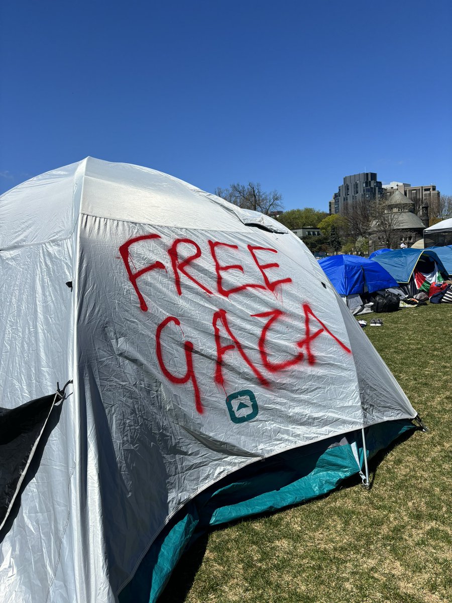 The terrorist JDL is coming to attack U of T students peacefully protesting their administration’s complicity in Israel’s genocide of Palestinians. Come now to help protect the students! #FreePalestine #Gaza