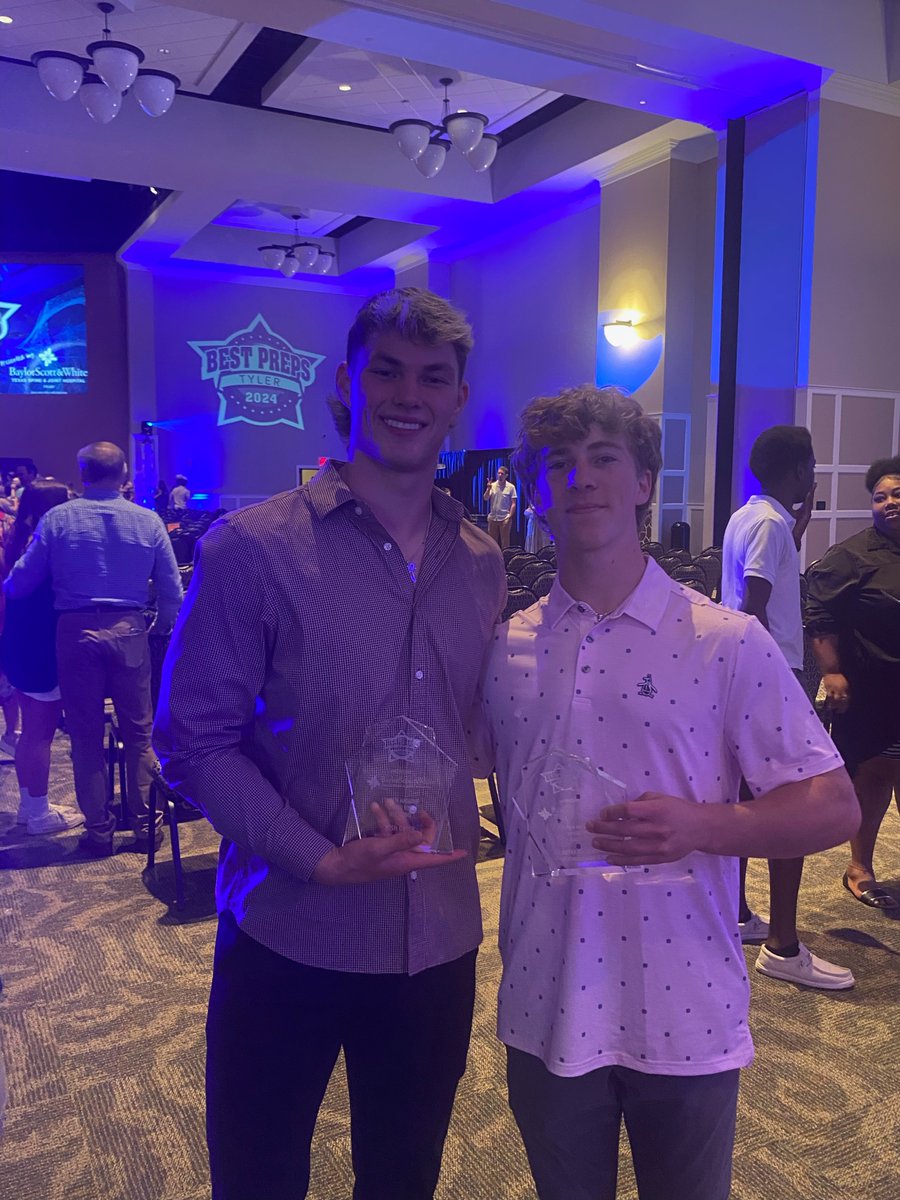 Carter2Mac's tweet image. Awesome night celebrating a lot of hard working student athletes! Thank you Tyler Best Preps for the 2024 Lacrosse Player of Year award!
@WHSTX_Football @ADVNCLacrosse @cuilax @dominicanlax @UtahTechLax @adamsstatelax @FaceoffFactory