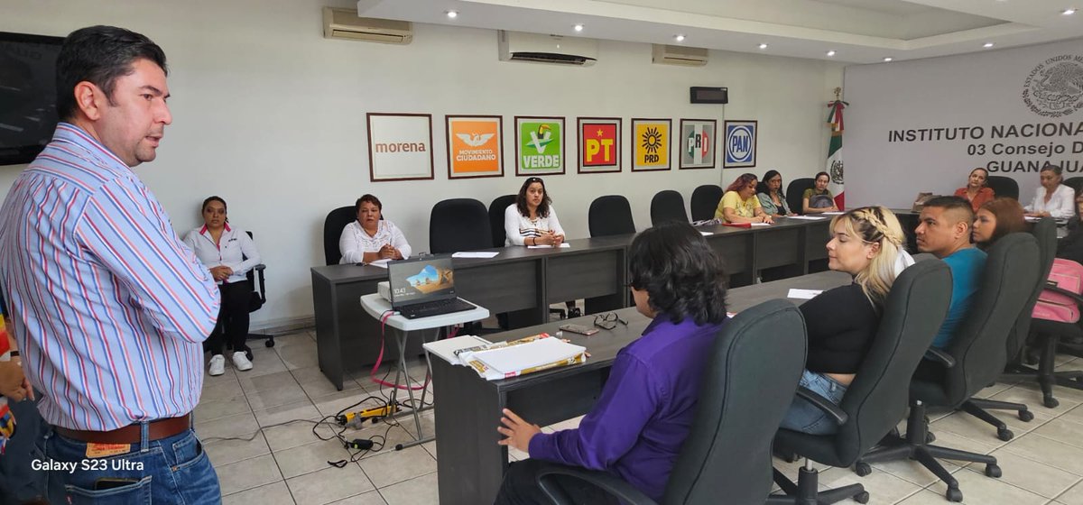 Con el objetivo de revisar las actividades de preparación del Programa de Resultados Electorales Preliminares (PREP) funcionariado de la @INE03JDEGto dio seguimiento a una capacitación en la materia. #EleccionesMX2024