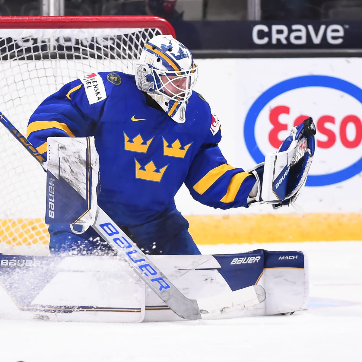 🧱 Jesper Wallstedt secured Sweden's 2-1 victory over Switzerland. He saved 29 out of 30 shots. By the way, Brodin scored the game-winning goal.

#mnwild
