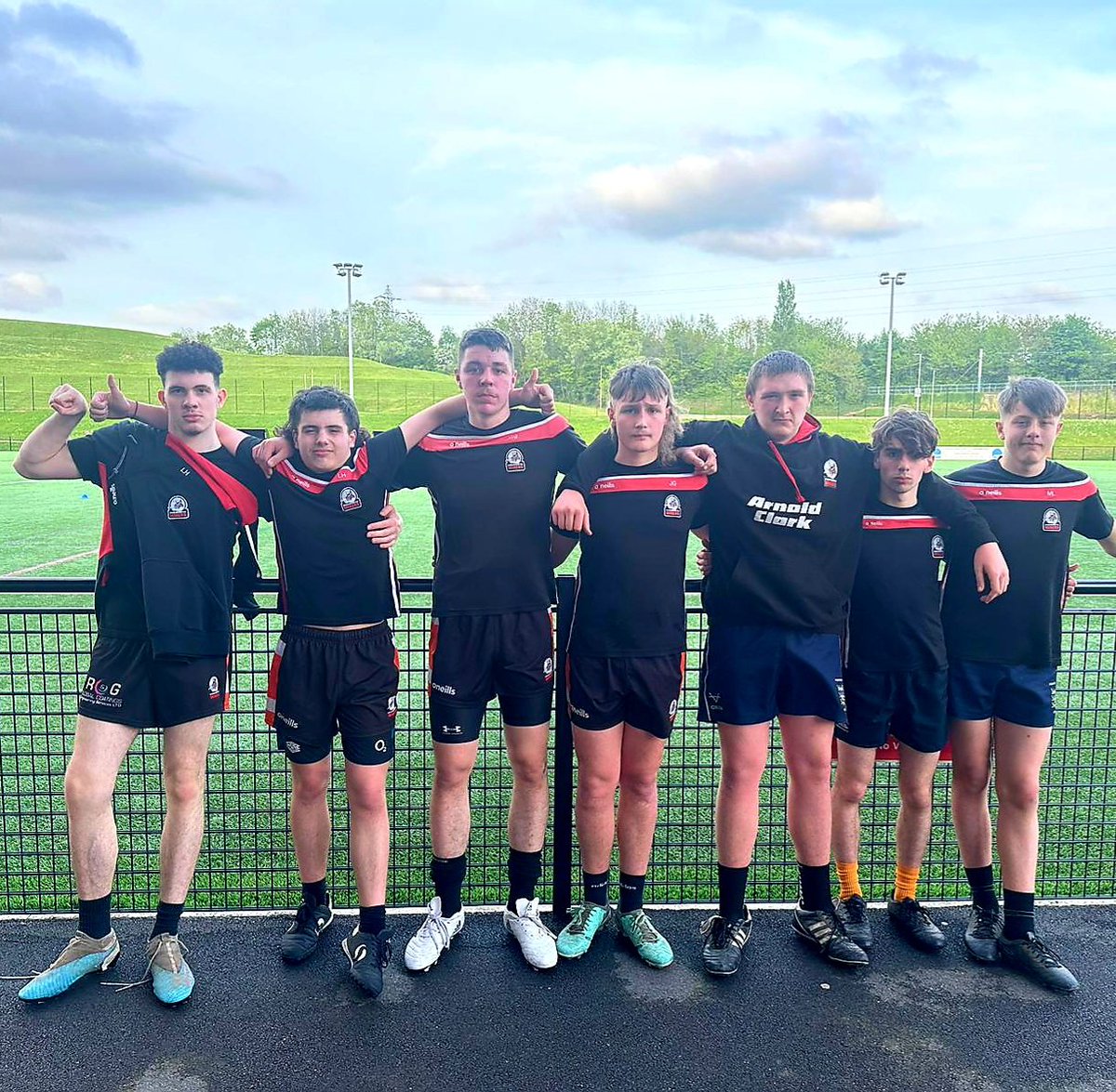 Brilliant to see 7 of our Under 16 Miners selected for the @SheffieldEagles pathway program at the OLP this week.

This is a new program aimed at the development of young local talent to feed into the Eagles.

#BarnsleyIsBrill #southyorkshirerugbyleague #rugbyfamily #Sheffield