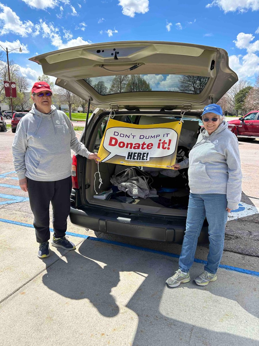 RSVP workers Bob and Helen Arnold are among volunteers accepting donated household items outside the CSC residence halls this week. Items will be sold by Northwest Community Action this summer and proceeds will be used to fund meals for seniors. #CSCeagles #chadronstatecollege