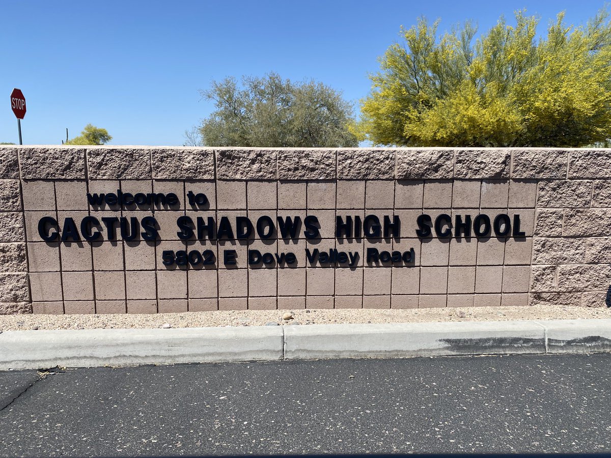 Thank you to Coach @Chrisdsports for allowing me to talk with your guys. Program is absolutely going in the right direction! Also no better person to talk about Tech than a parent of a soon to be Tech graduate. @MonTechFootball #RollDiggs