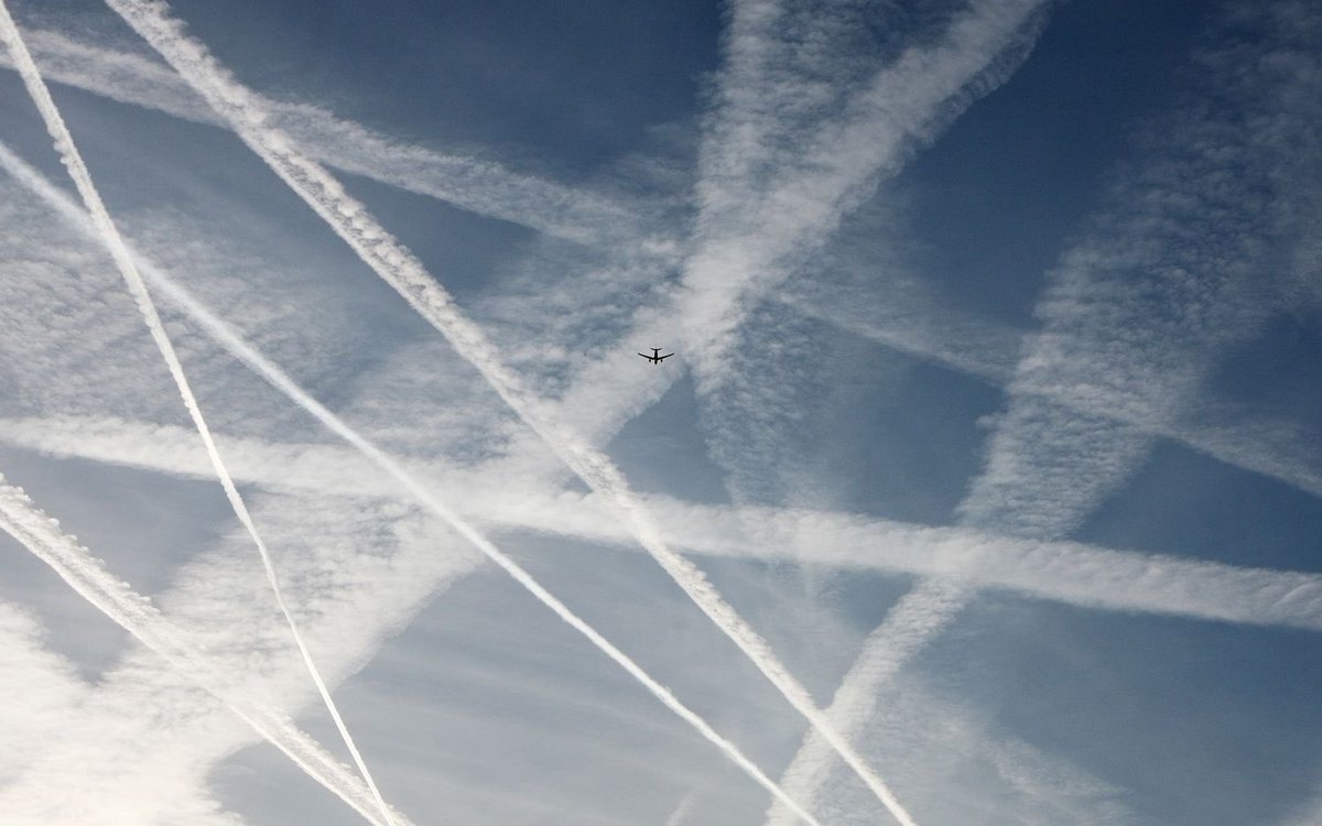 Remember, the same people telling you that you’re responsible for #climatechange are continuously spraying toxic metals into the atmosphere to block the sun and make it rain. The pilots know. It makes them sick. But they do it anyway. To save the planet.