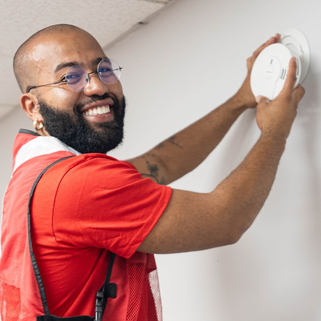 We're installing FREE smoke alarms! Sign up now: rdcrss.org/3PeKoWX