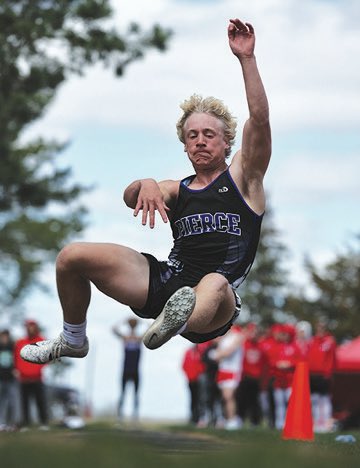 <a href="/keenanvalverde1/">Keenan Valverde</a> 
2nd in long jump
3rd in 100m
2nd in 4x100m
1st in 4x400m