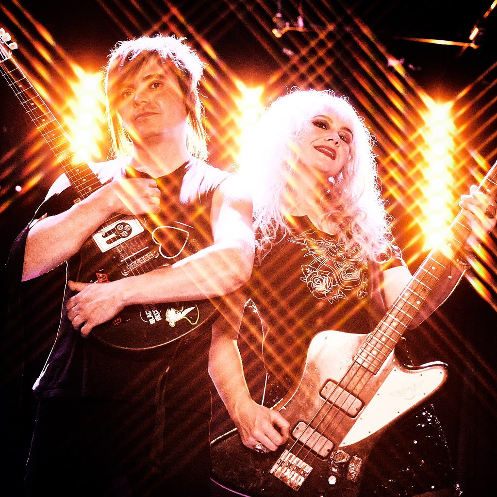 West Palm Beach! Tonight we start a 3-show Florida weekender with YOU! Head on out to @respectablest and let’s make some noise and dish out some sweaty hugs! 🎟️: dollyrots.com