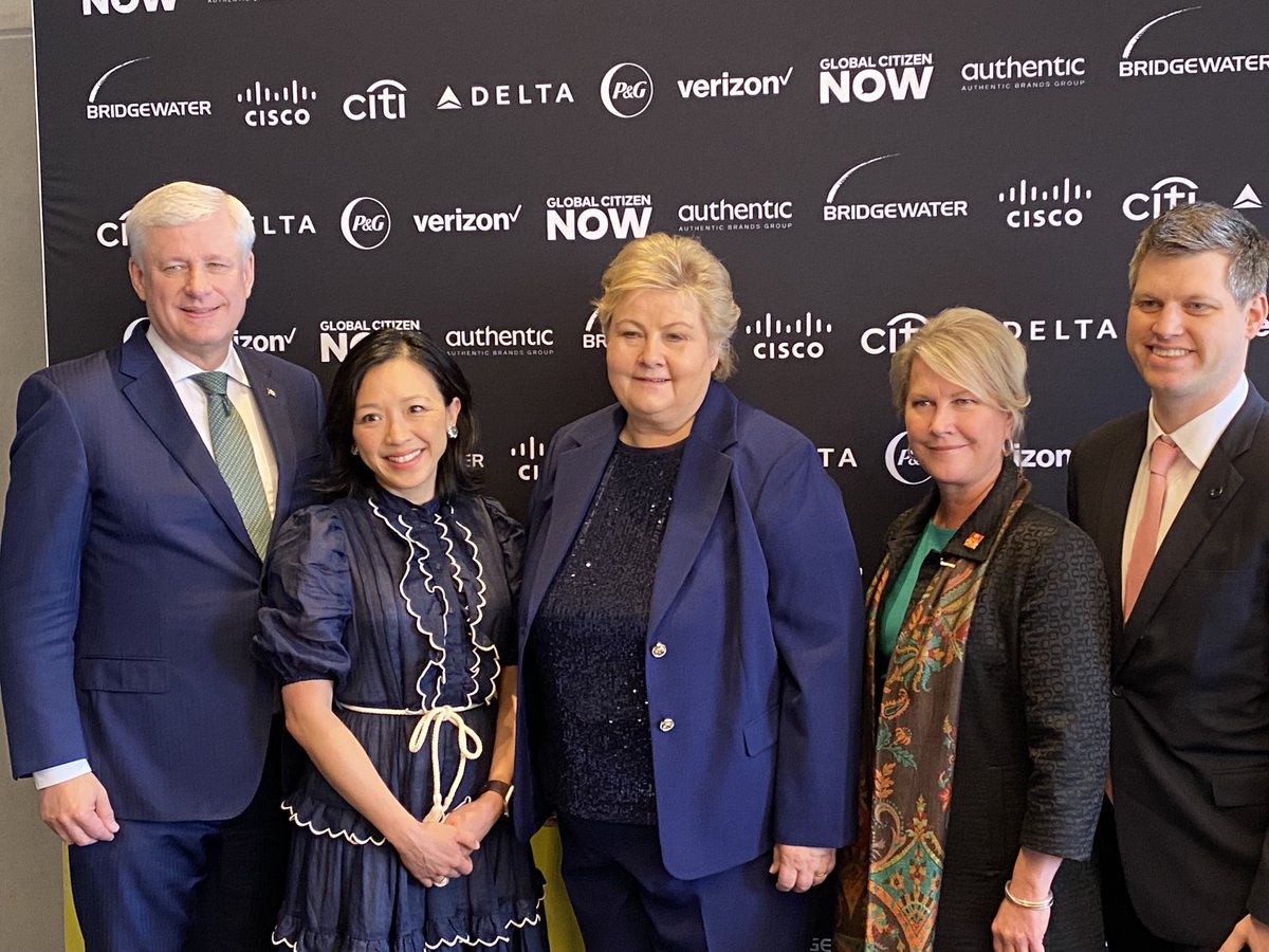 At Global Citizen Now, I joined @stephenharper @erna_solberg @micksheldrick for a panel about the urgent action we need now to increase equitable access to clean energy and eradicate poverty. Thanks for the insightful conversation! @GlblCtzn