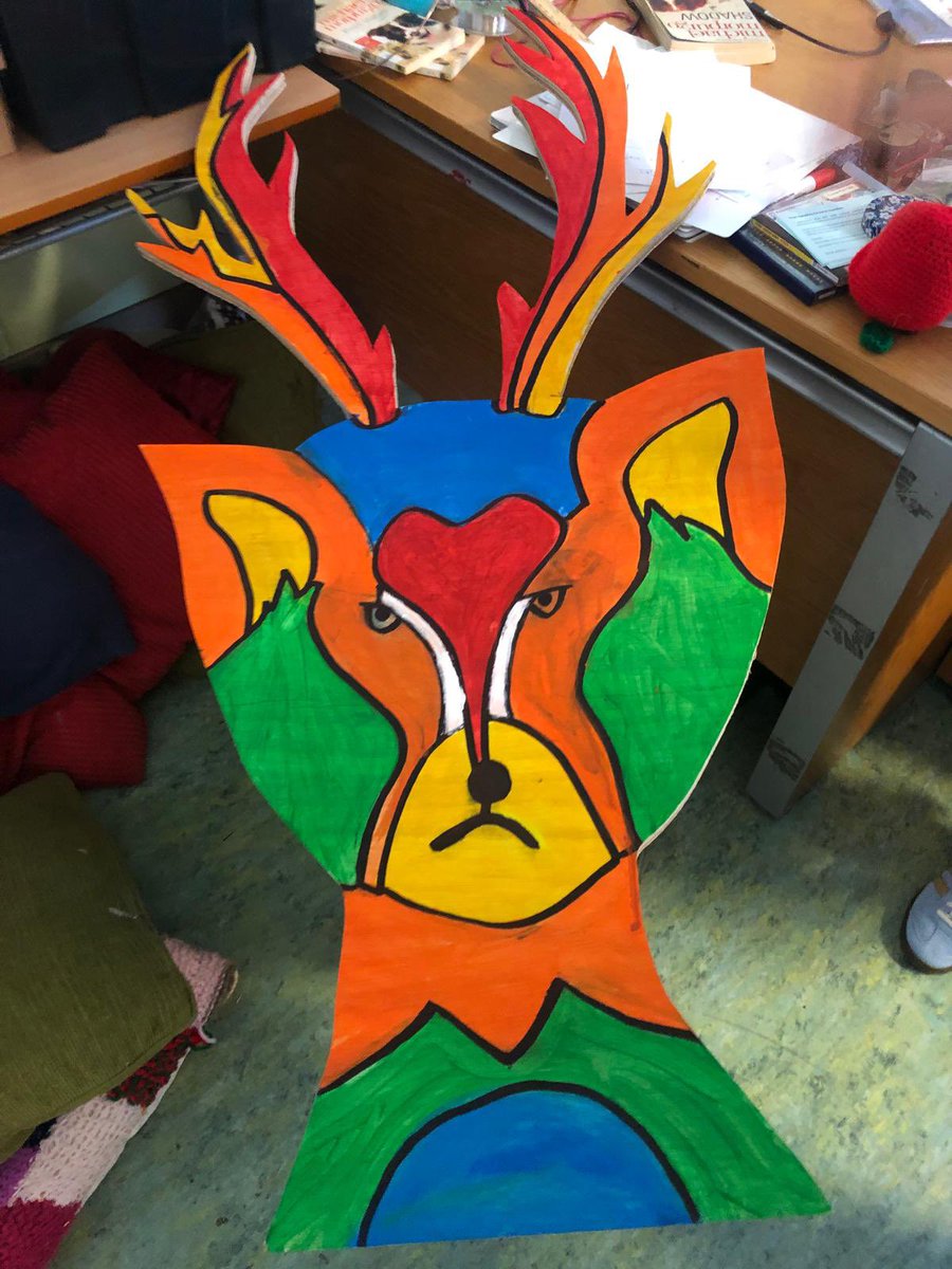 Creative Schools group have been busy preparing work for this terms art project based on native Irish animals. Please continue to collect and bring in old toys/plastic. Third class have made an amazing start with their red deer!