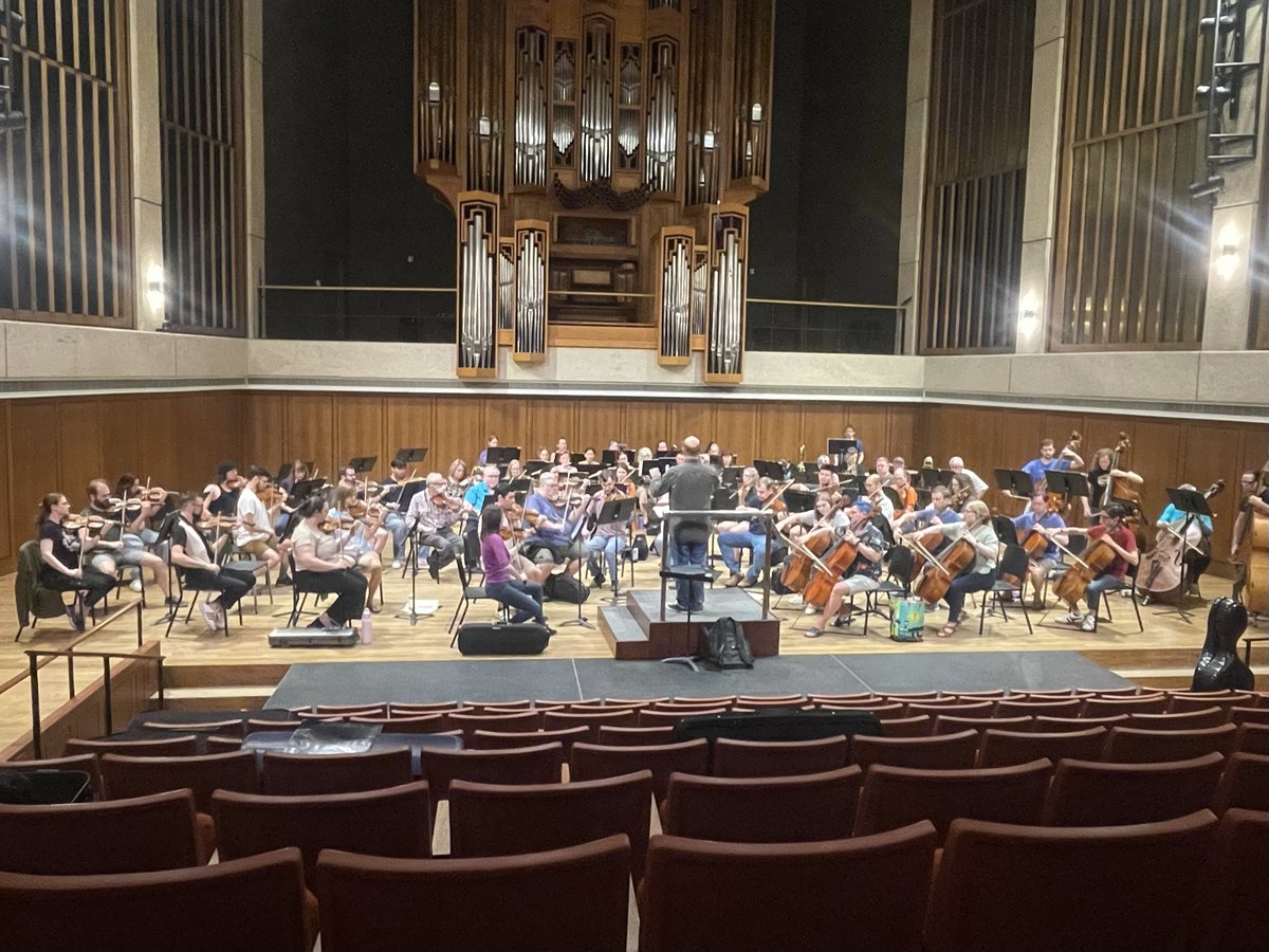 The ACO prepared for our upcoming concert last night inside Bates Recital Hall. Plan an afternoon for your mother Sunday, May 12, 4pm for "Triumph of the Creative Spirit" ticketstripe.com/events/1036129 
#orchestra #texas #austin #austintexas #atx #mothersday #mothersday2024
