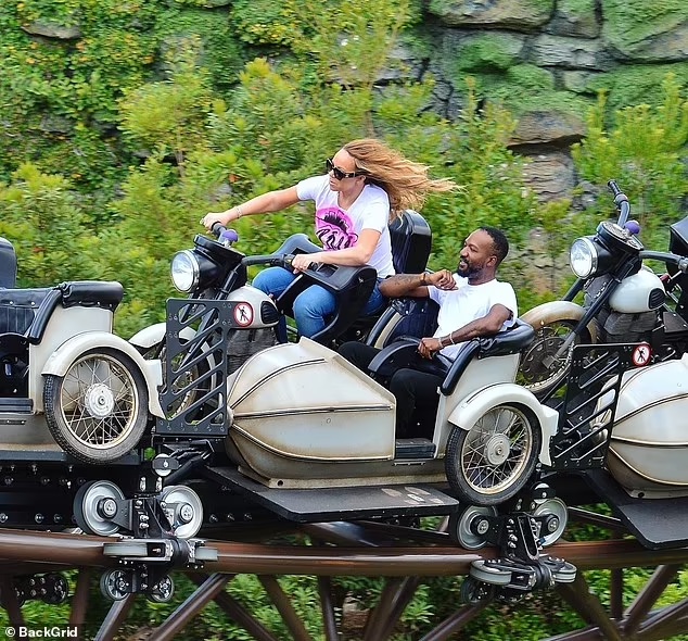 Mariah Carey on a roller coaster