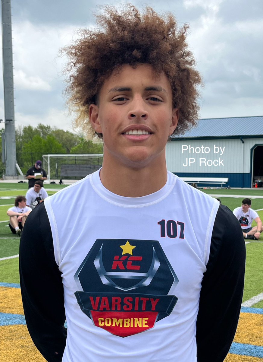 Northern Iowa is the first D1 offer for Raymore (MO) Peculiar 2025 big-time DB prospect Austin Robinson:@1AustinRobinson who was the KC Varsity combine DB co-MVP last Saturday. @UNIFootball