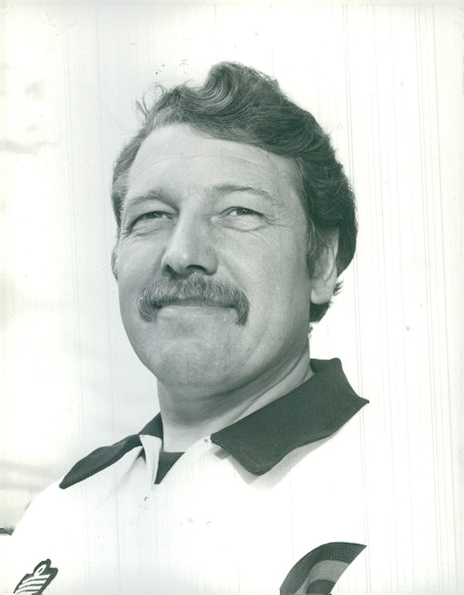 Dundee FC Season 1976/77
Manager Davie White