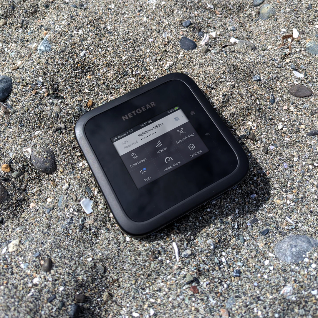 Nice weather? Take your office outside and unleash the power of connectivity wherever you roam!

Shop: netgear.com/home/mobile-wi…

#MobileWiFi #WiFi #RemoteWork #Travel #MobileRouter #5G #Hotspot #outdoors