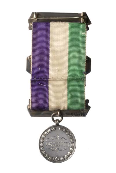 @fmspear @HenryCobboldKH @bulwerlyttonweb @KnebworthHouse The debt of gratitude we owe to Constance Lytton is immense. 

Women's Social and Political Union #WSPU recognised it with a medal awarded to Constance, and other suffragettes, who endured hunger strike for the cause to give #votesforwomen. #deedsnotwords 

📷 Museum of London