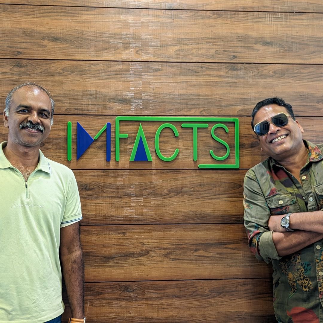 Thrilled to have had the talented actor Mr. John Vijay visit our studio! 🎬

#imfacts #loyolasoundengineering #soundengineer #techintune #soundengineering #audioproduction #musictech #studiolife #mixingmastering #proaudio #sounddesign #recordingstudio #audioengineering