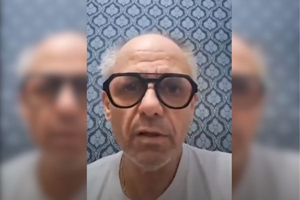 ➡  “Morrendo por dentro”: pai de PM que sumiu pede ajuda para achar filho

Renzo Angerami relata angústia da família com o desaparecimento; o PM Luca Romano Angerami foi visto pela última vez no dia 14 de abril

Leia: curt.link/ojAIxdL