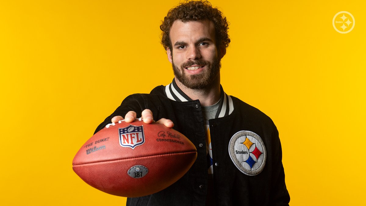 steelers's tweet image. Lookin' good in the Black &amp;amp; Gold 🙌 @payton_wilson21