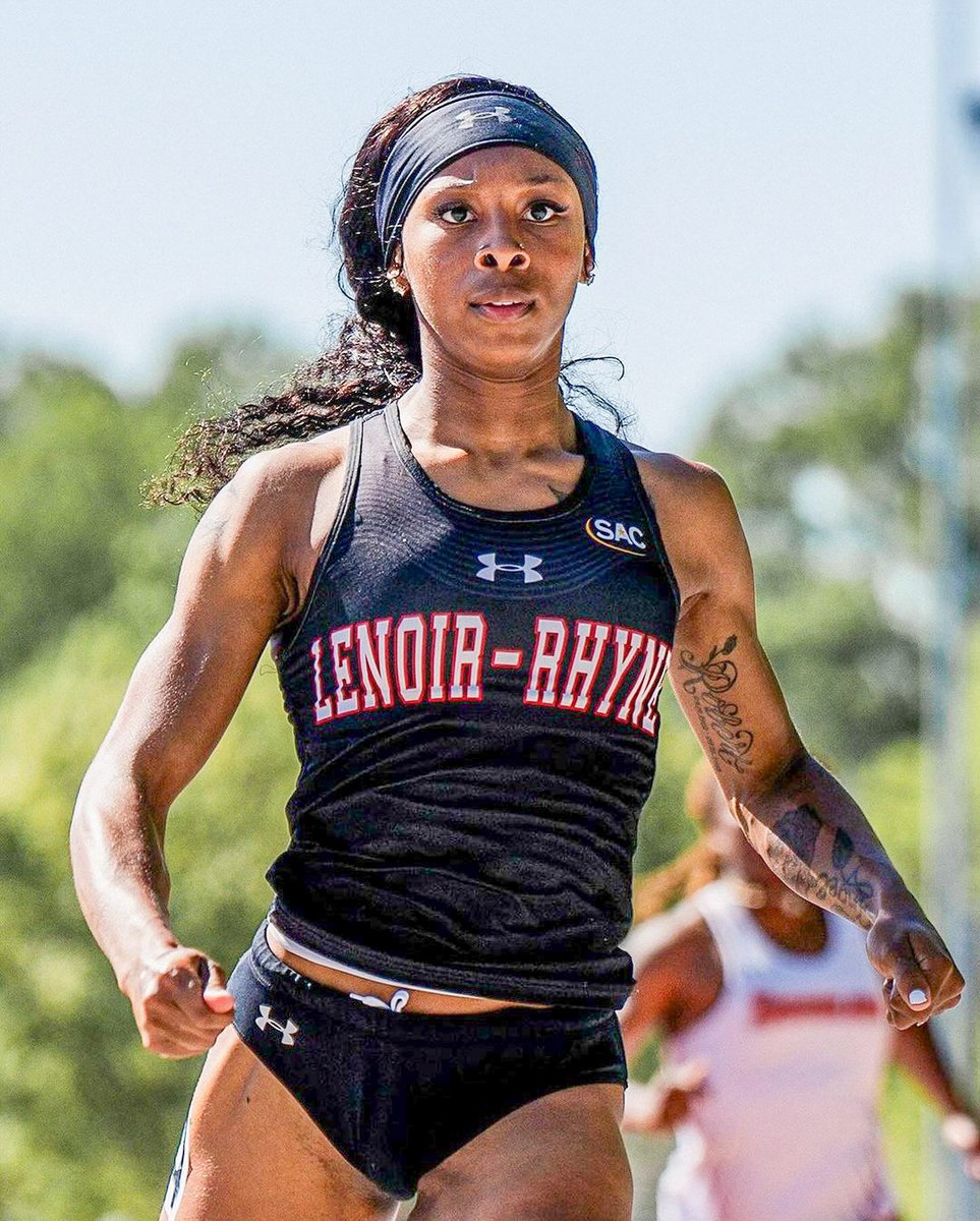 11.04s!!
NCAA D2 RECORD ☑️

Alexis Brown 🇺🇸 (Lenoir-Rhyne) powered to a PB & new NCAA D2 Record of 11.04s (-0.8) in the women's 100m at the South Atlantic Championships, going on to win in 11.29s (-1.5).

Her teammate Victoria Aransiola 🇳🇬 won the 200m in a PB of 22.87s (1.0).