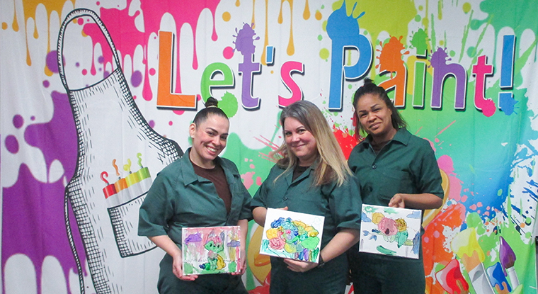 FDC Miami adults in custody embraced creativity at the Children’s Day, Mommy & Me Paint Party, strengthening bonds with their children. Hosted by our Reentry Affairs, Education, Recreation and Health Services, it showcased a positive impact for these families.