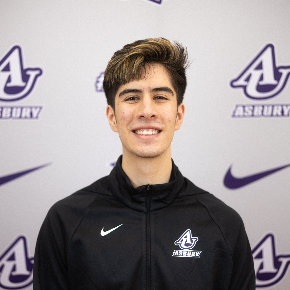 Join us today in wishing a happy birthday to student assistant (social media coordinator) Jared Alfaro! We hope you enjoy a terrific day. #AUbrothers 🎂🎉🎈