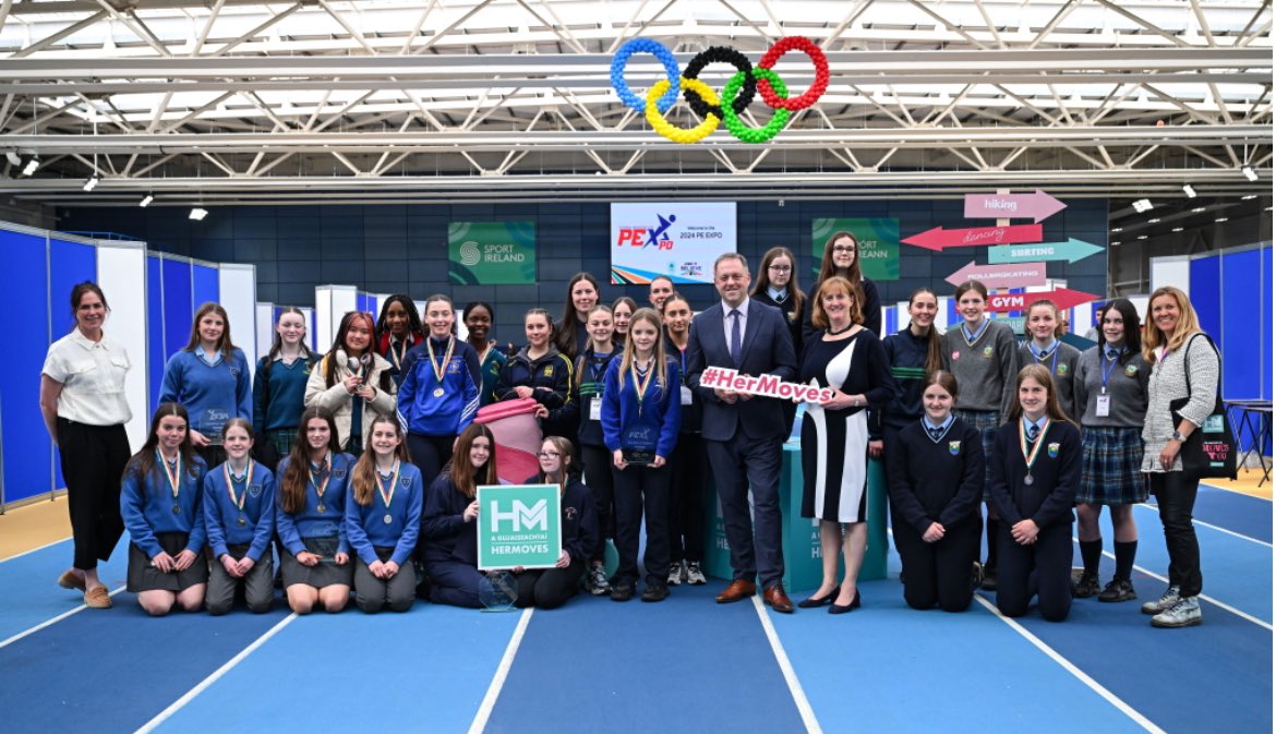 An incredible day for #HerMoves at @pexpoireland today 🙌 It was amazing seeing some of the great projects conducted on sport and activity by students across the country and chatting to so many teen girls about their relationship with movement and activity 🤩 @hermoves_ie…