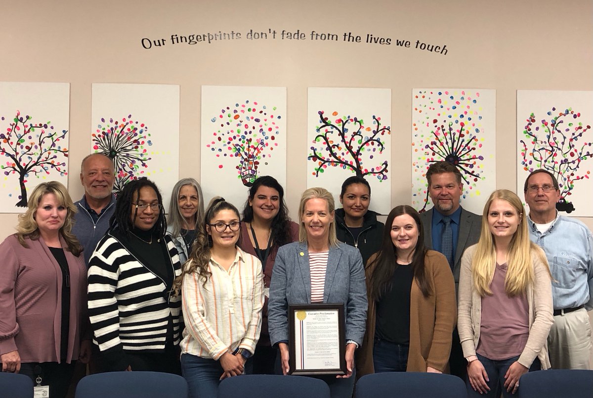 Kenosha County Executive Samantha Kerkman gathered with Human Services staff recently to present a proclamation for the #WeekOfTheYoungChild, a celebration of the importance of early learning and those who do this work. Thanks to all of our partners in this important arena!