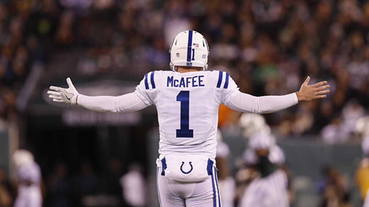 Happy birthday to THIS MAN, @PatMcAfeeShow (2009-16), All-Pro/Pro Bowl punter (and kicker and tackler). Retired IN HIS PRIME after the 2016 season when he averaged 49.3 yds. per punt.💪🏈