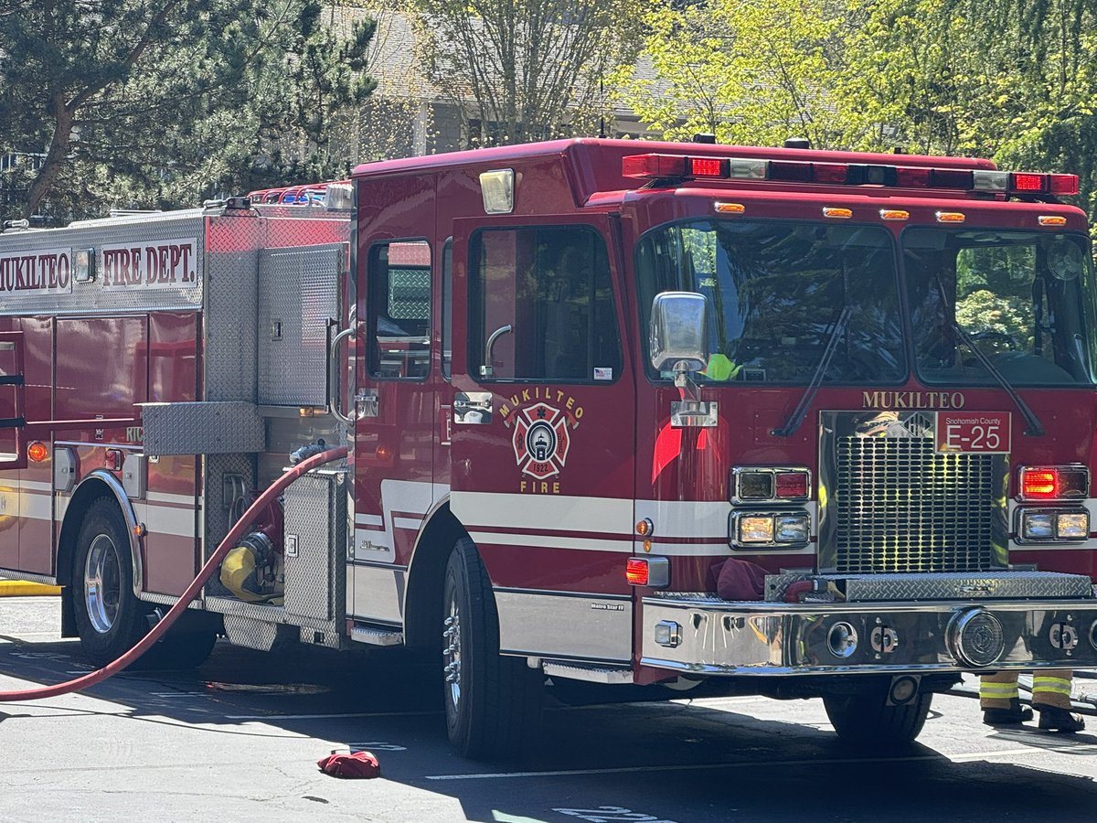 Mukilteo Fire (@mukilteofire) on Twitter photo Mukilteo Fire and other public safety agencies responding to a confirmed structure fire at 95XX block 49th Ave W in Mukilteo.
<a href="/SouthSnoFire/">South County Fire</a> <a href="/CityofMukilteo/">City of Mukilteo</a> <a href="/EverettFire/">Everett Fire WA</a> <a href="/MukilteoPolice/">Mukilteo Police Dept</a> <a href="/painefieldfire/">PaineFieldFire</a> Mukilteo Fire and other public safety agencies responding to a confirmed structure fire at 95XX block 49th Ave W in Mukilteo.
<a href="/SouthSnoFire/">South County Fire</a> <a href="/CityofMukilteo/">City of Mukilteo</a> <a href="/EverettFire/">Everett Fire WA</a> <a href="/MukilteoPolice/">Mukilteo Police Dept</a> <a href="/painefieldfire/">PaineFieldFire</a>