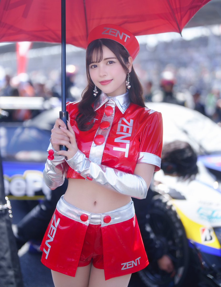 おはなな❤️

SUPER GT Rd.2富士楽しもうね！
気軽に声かけてもらえたら嬉しいです🥰

#cerumo #スーパーGT