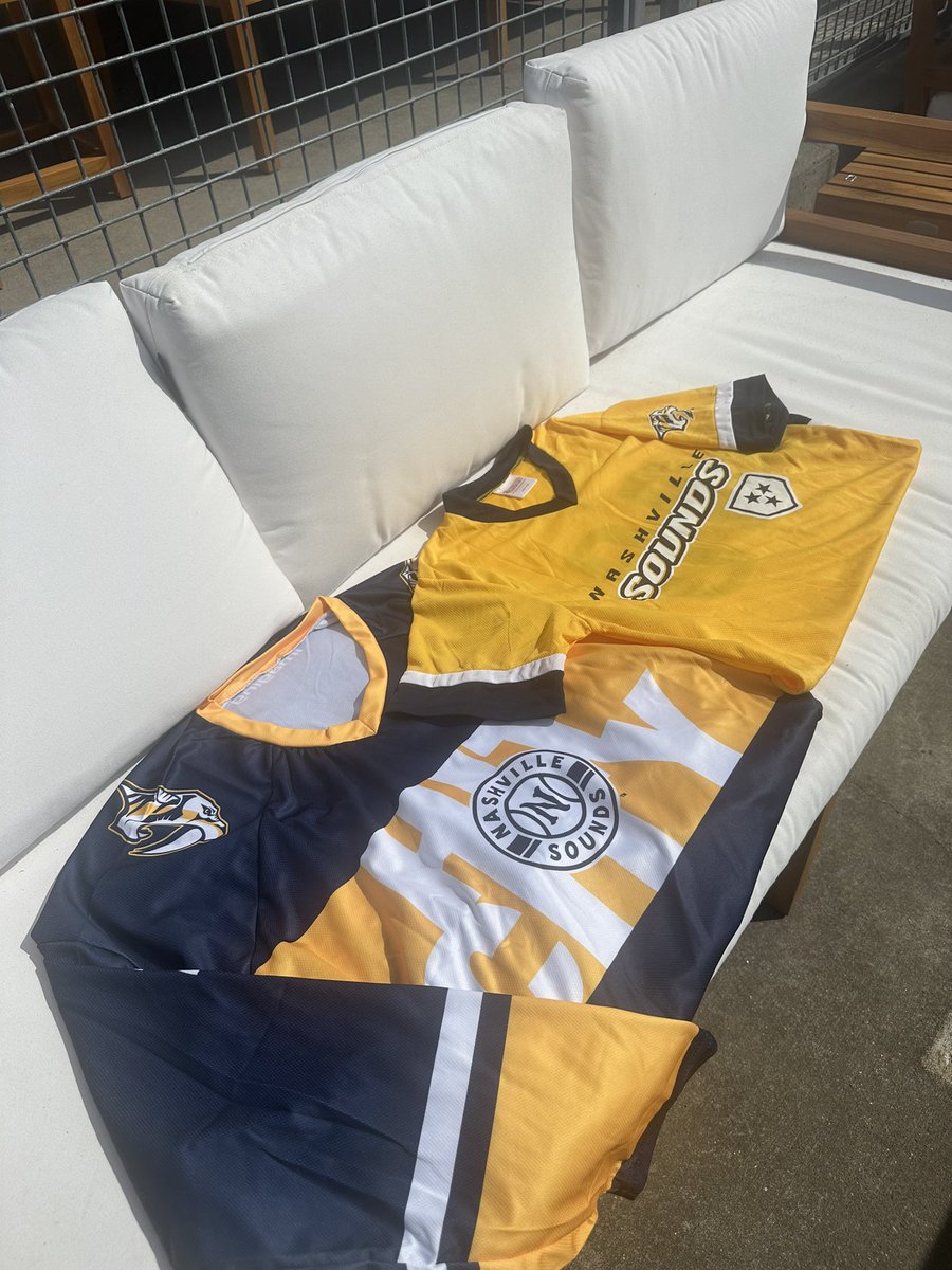 There’s a lot going on in #MusicCity tomorrow night! RT for a chance to win these Sounds x Preds jerseys in honor of game 6. Winner will be announced tomorrow at 3pm.
