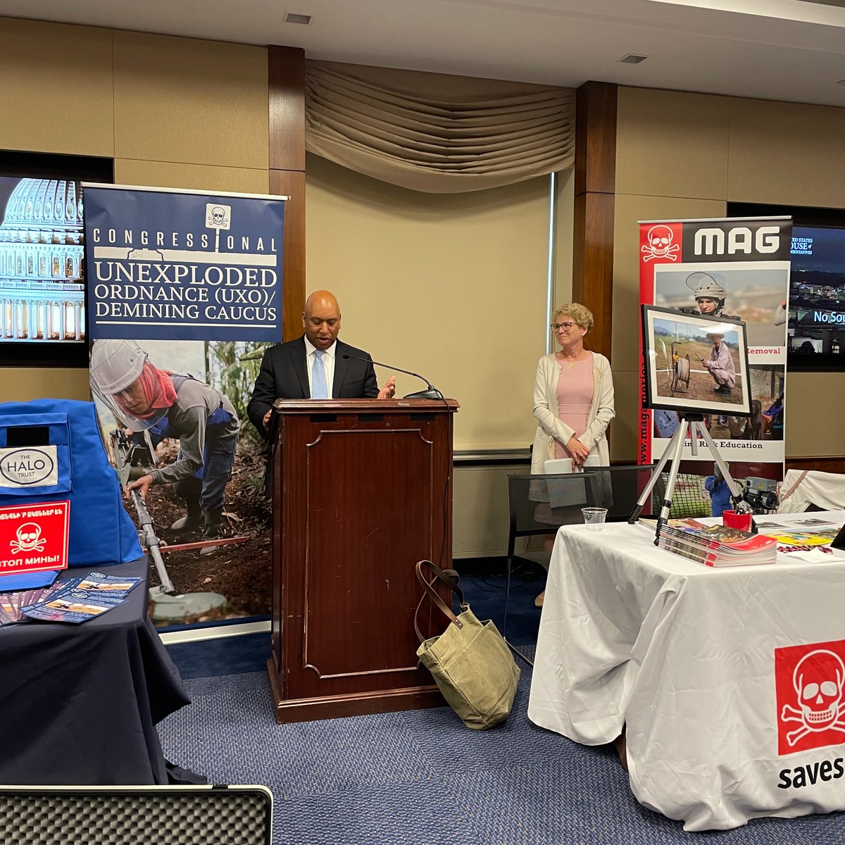 Yesterday, I celebrated Mine Awareness Day with @thehalotrust & the Congressional Unexploded Ordinance Caucus! As Co-Chair of the Caucus, I shared the progress of over 224,000 mines being cleared from FY 2023 budget funding and learned about more efforts for demining worldwide.
