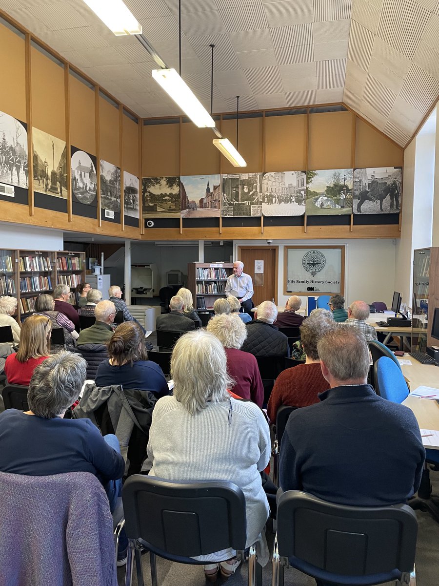 ⁦A familiar event happened this evening that always moves me even after decades here: a lady told ⁦@billykayscot⁩ that his work had changed her life: “I was at college & was told I didn’t speak properly.Then I saw The Mither Tongue & I became proud again.Thank you!” #Scots