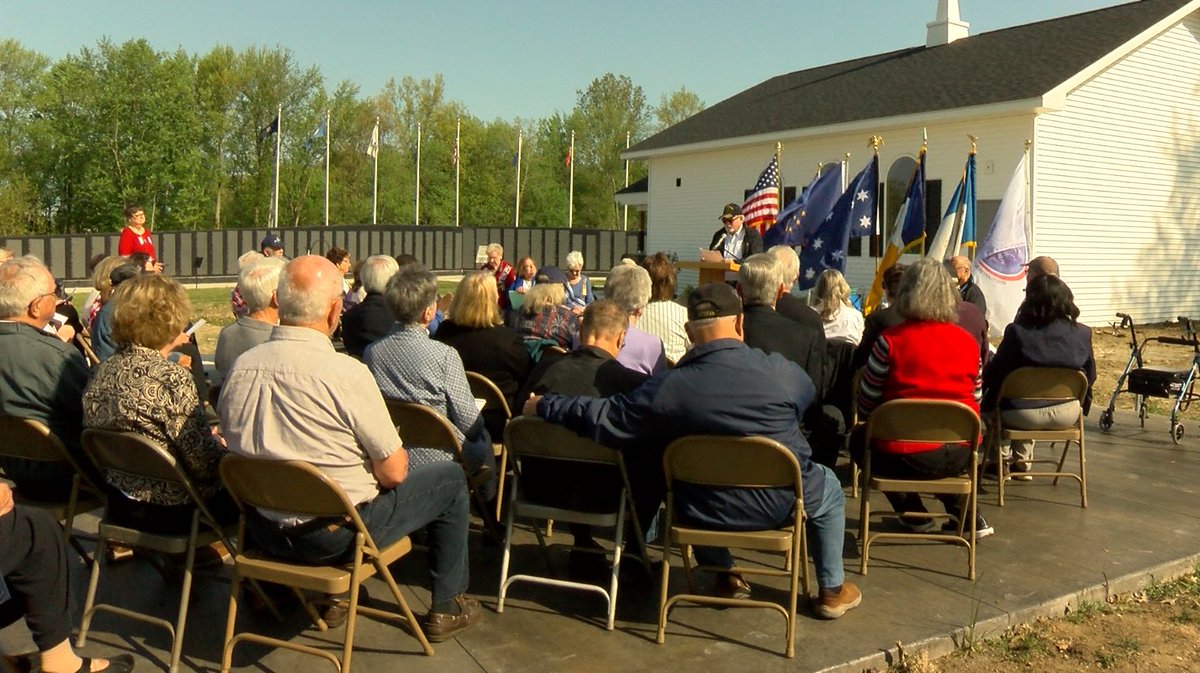 On Thursday, a DAR chapter held a dedication ceremony for Sterling Chapel which was recently constructed on Veterans National Memorial Shrine and Museum’s grounds. READ MORE: 21alivenews.com/2024/05/02/dar… .