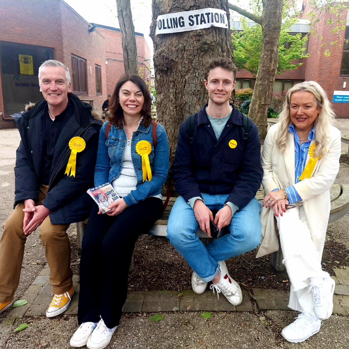 Polls are CLOSED. What a brilliant and exhausting polling day. I lost count of the remarks about not seeing much of other parties, just the Lib Dems. 🔶️An effort to be proud of. 🔶️Good luck GOOD LUCK! 🍀🍀🍀🍀🍀🍀🍀🍀