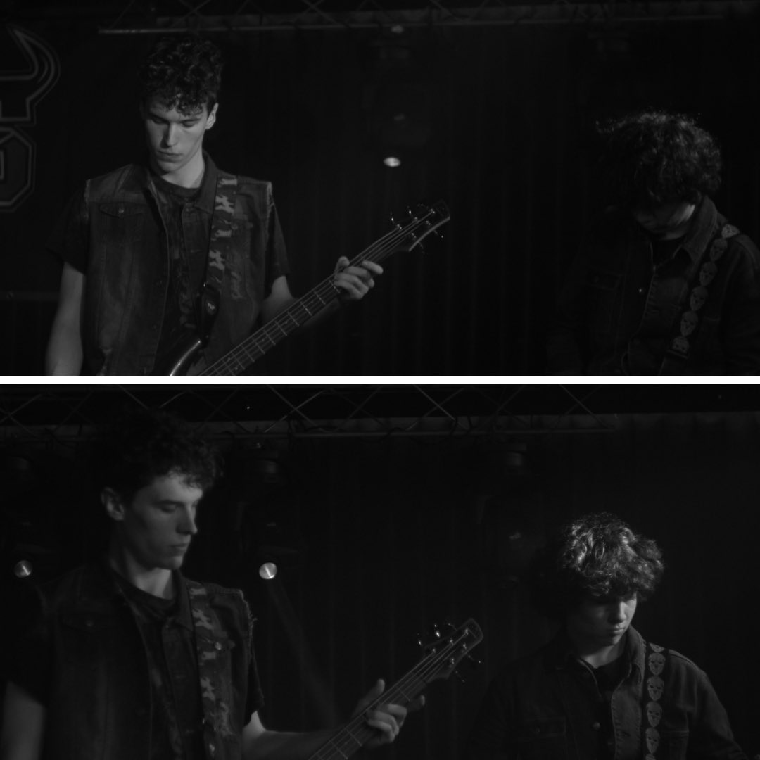 ChaoticDeed's tweet photo. One month until we play Venue 38! 🤘on Friday 24th May We are really excited to be playing venue 38 again. Come along and rock with us 🔥We look forward to seeing you there!🤘our new and third guitarist Valerie is also playing her first gig with us 
📸OdhranBlacklock#chaoticdeed https://t.co/64mmMs1KCa