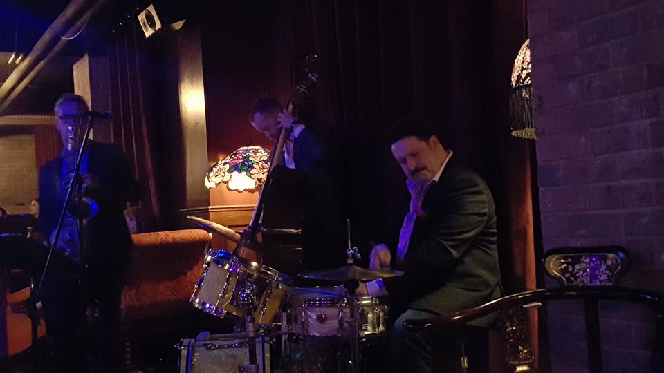 #Jazz tonight (Thursday) #Calgary: the Red Line Trio @RedlineTrio, with @MarkDeJong68 saxophone, Jeff Sulima drums & Steve Shepard bass, performs 7-10 pm, Betty Lou's Library, 908 17 Av SW, $17.50. Reserve: 403-454-4774 bettylouslibrary.com/event/live-jaz…