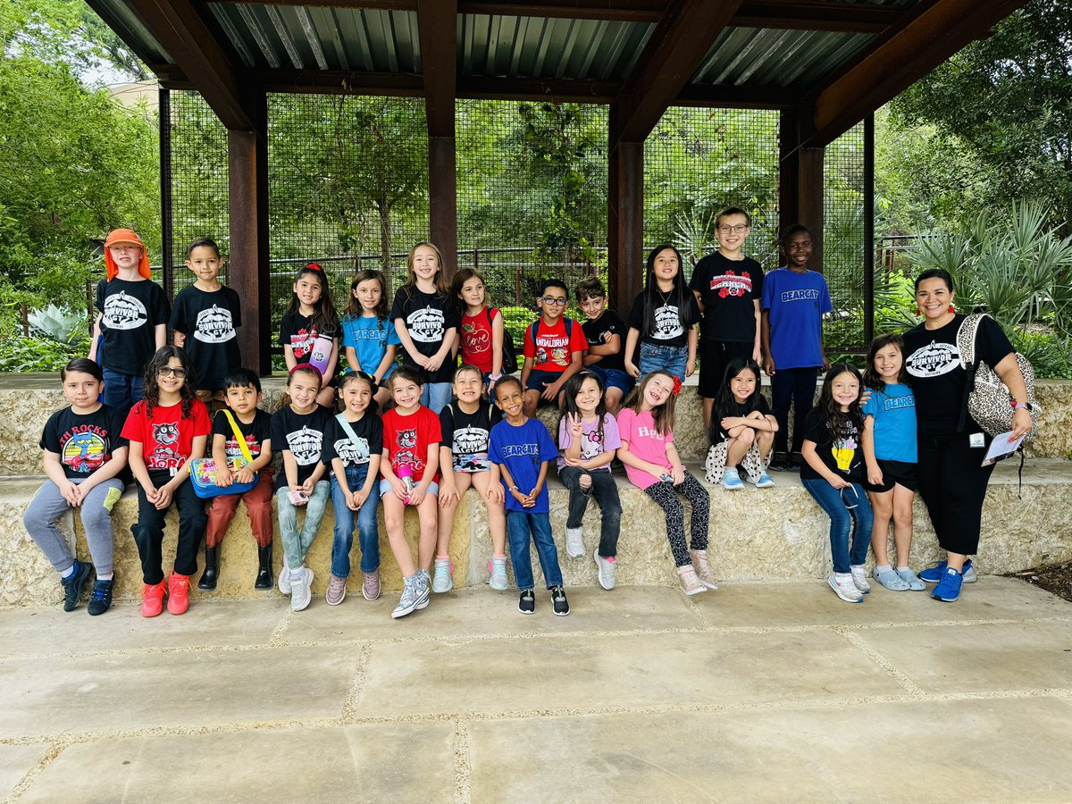 These are the smiles of students loving being on a field trip! Primary GT students had a great time at the San Antonio Botanical Garden!
#kidsinnature #botanicalbingo #whyGT #naturelovers #fieldtrip
@NISDMoraES @NISDGTAA @sabotgarden